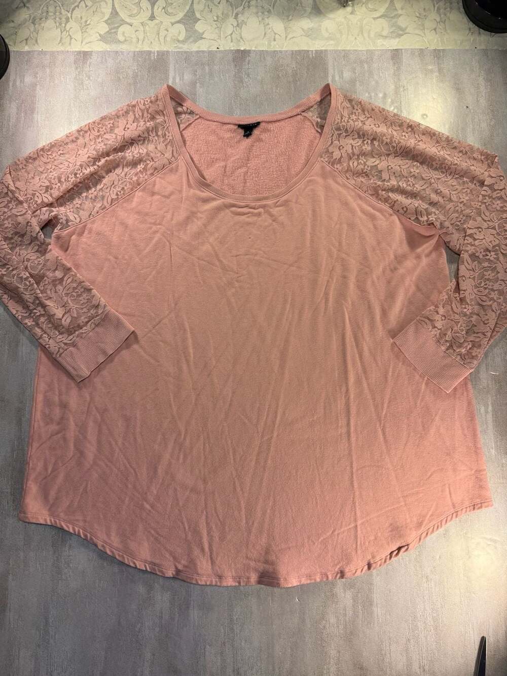 Pink Lace‎ Raglan Sleeve Knit Top Torrid Size 3